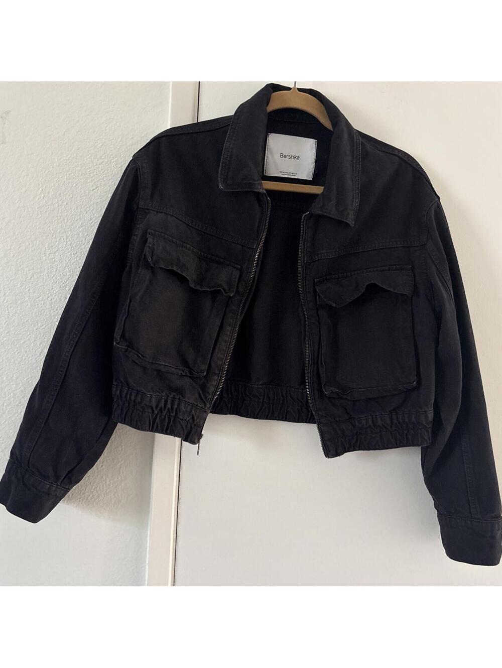 Bershka Cropped Black Denim Utility Jacket Zip Up Women's Size  Medium
